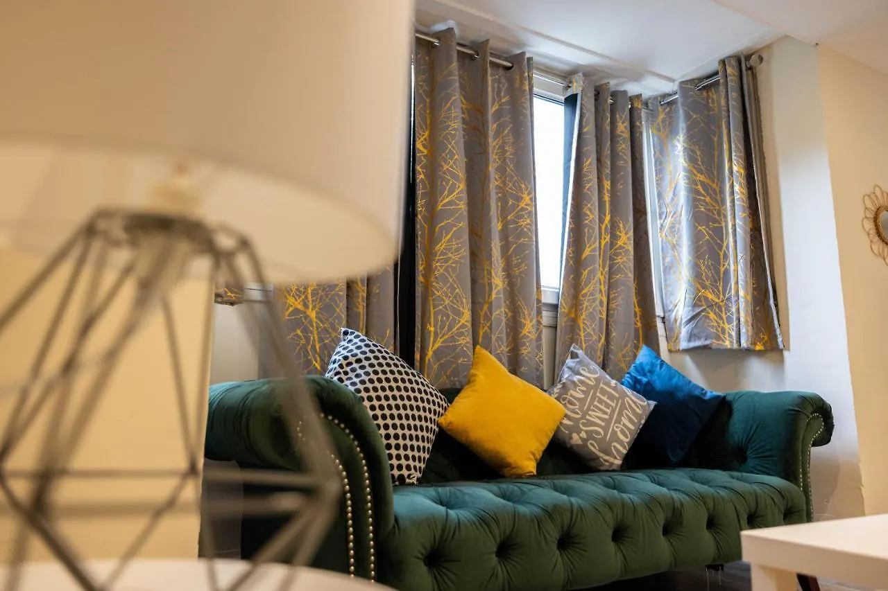 Lägenhet 3 Bedrooms-8Guests-Babycot-15Mintopepys-Freeparkg London